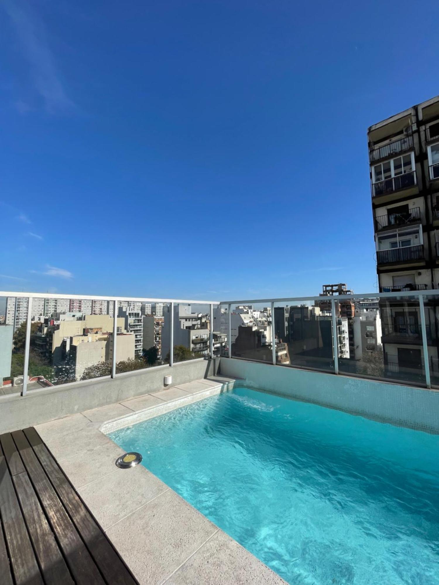 Dumont Urban Apartment *